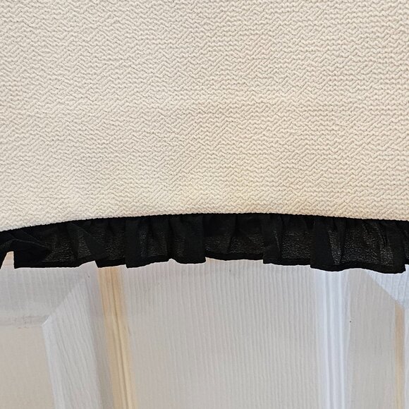 J.Crew Cream Sleeveless Dress with Black Ruffle Trim Size 2 - Picture 3 of 5